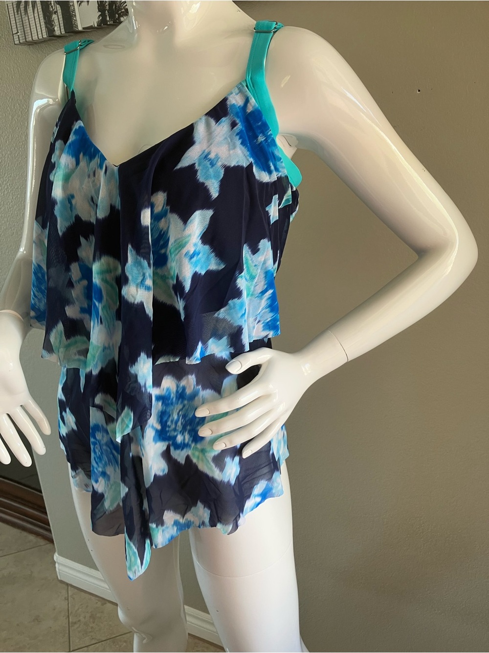Beach House Turquoise Bandeau Swim Top with Navy Floral Accent 20W - Picture 9 of 13